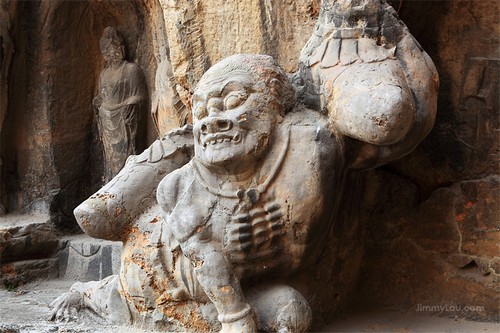 龍門石窟(Longmen Grottoes)