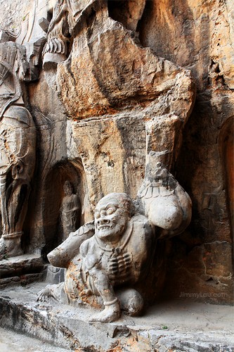 龍門石窟(Longmen Grottoes)